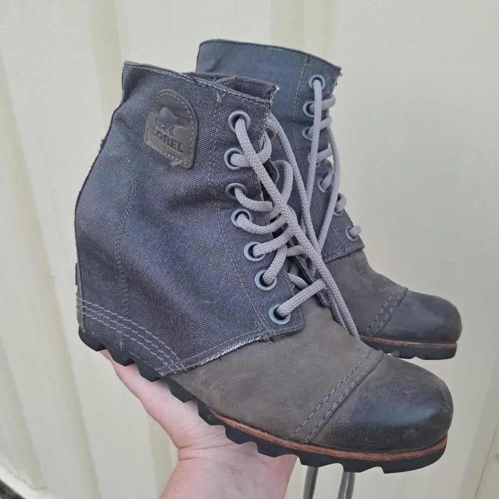 Sorel Women's 1964 PDX Premium Wedge Ankle Boots Grey/Quarry NL2796-089 Size 9